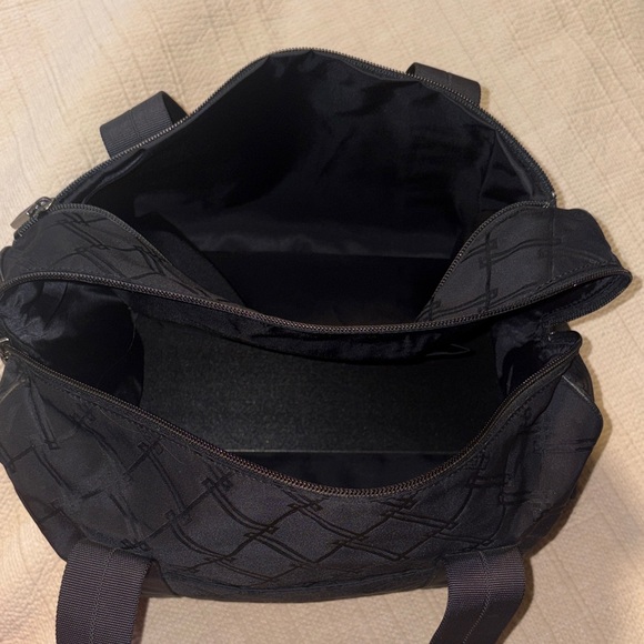 Nina Ricci duffle/computer bag with 2 compartments in EUC. - Picture 3 of 13